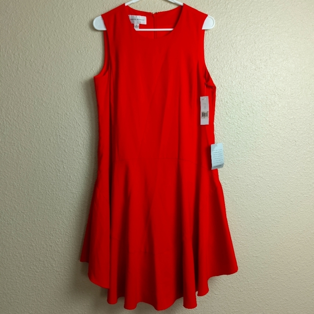 DONNA MORGAN Passion Red‎ Lightweight Dress Sleeveless Loose Bottom Size 8